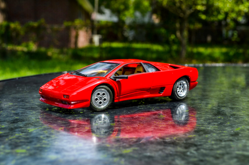 Illustration for article titled Car Week: The '90s - Diablo Rosso Edition